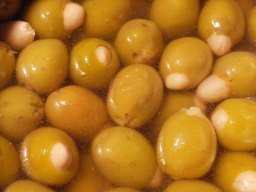 olives aux amandes 100g